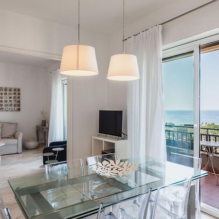 Apartamento Piazza Europa Landscape By Wonderful Italy CTA Exterior foto